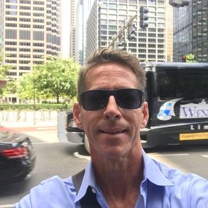 Meet your Posher, Mark